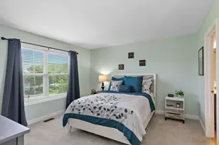 14 Kenilworth Ct, Cary, IL 60013 - Photo 24