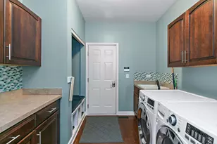 14 Kenilworth Ct, Cary, IL 60013 - Photo 22