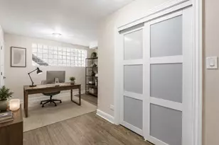 1657 W Erie St, Chicago, IL 60622 - Photo 14