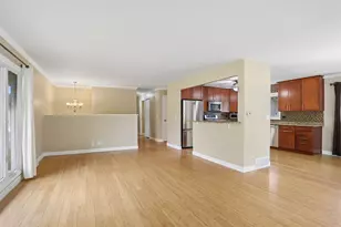 900 Arthur Dr, Lombard, IL 60148 - Photo 6