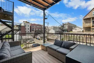 1536 W Walton St, Chicago, IL 60642 - Photo 24