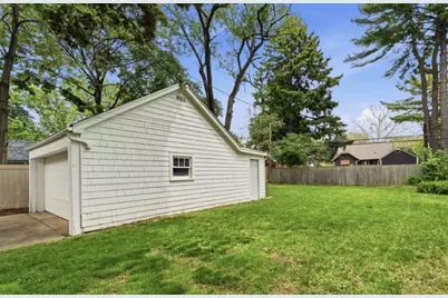 216 S Commonwealth Avenue, Aurora, IL 60506 - Photo 26