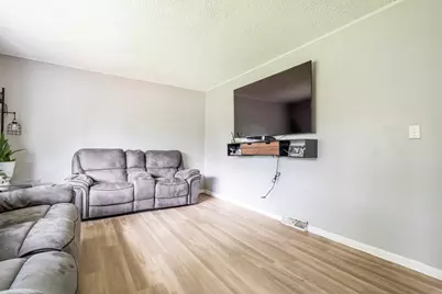 488 Ann Street, West Chicago, IL 60185 - Photo 6