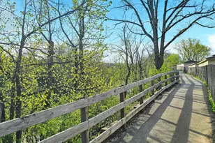 500 Valley Dr, Naperville, IL 60563 - Photo 12