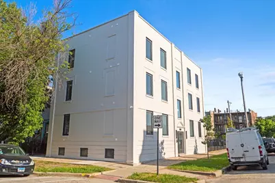 2023 N Drake Avenue #3S, Chicago, IL 60647 - Photo 2