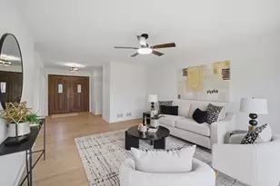28 Windemere Ln, South Barrington, IL 60010 - Photo 6