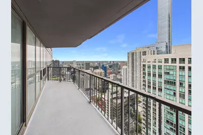 10 E Ontario Street #4207, Chicago, IL 60611 - Photo 26