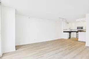 10 E Ontario St, Chicago, IL 60611 - Photo 14