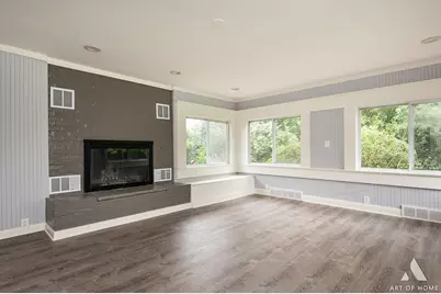 923 W Plainfield Road, La Grange Highlands, IL 60525 - Photo 2