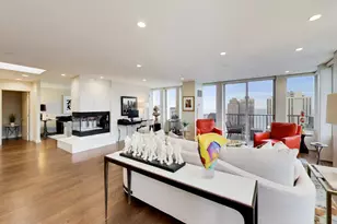 1230 N State Pkwy, Chicago, IL 60610 - Photo 4