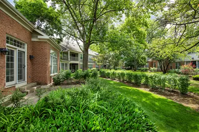 301 Princeton Lane, Glenview, IL 60026 - Photo 12