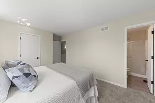 783 Four Seasons Blvd, Aurora, IL 60504 - Photo 16