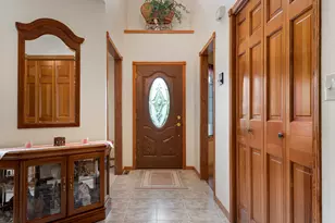 295 W Grandin Rd, Morris, IL 60450 - Photo 6