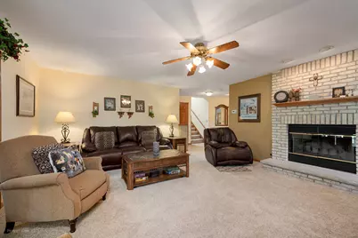 295 W Grandin Road, Morris, IL 60450 - Photo 10