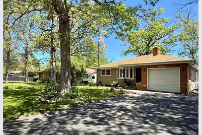 707 Kirkwood Avenue, Winthrop Harbor, IL 60096 - Photo 22