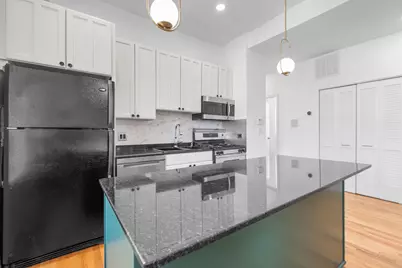 1542 N Wood Street #2R, Chicago, IL 60622 - Photo 8