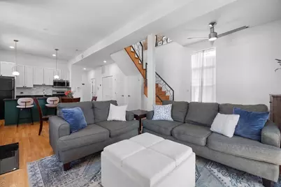 1542 N Wood Street #2R, Chicago, IL 60622 - Photo 4
