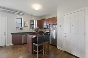 3142 W George St, Chicago, IL 60618 - Photo 4