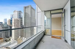 8 E Randolph St, Chicago, IL 60601 - Photo 4
