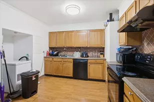 8920 Bennett Ave, Evanston, IL 60203 - Photo 8