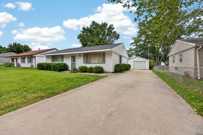 1218 Mt Vernon Drive, Bloomington, IL 61704 - Photo 1