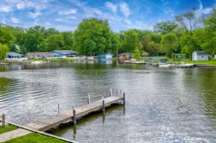 524 Park Ave, Fox Lake, IL 60020 - Photo 8