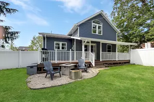 505 Oak St, Lena, IL 61048 - Photo 2