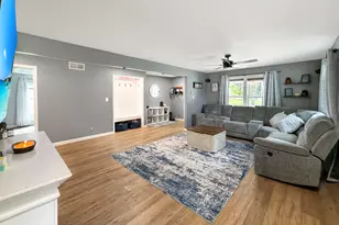 505 Oak St, Lena, IL 61048 - Photo 8