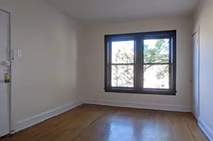 2706 N Spaulding Ave, Chicago, IL 60647 - Photo 2