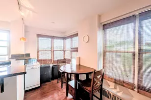 2610 W Balmoral Ave, Chicago, IL 60625 - Photo 4