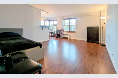 2610 W Balmoral Avenue #306, Chicago, IL 60625 - Photo 2