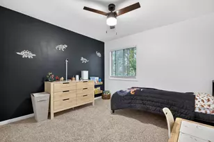 452 Minnesota Cir, Carol Stream, IL 60188 - Photo 14