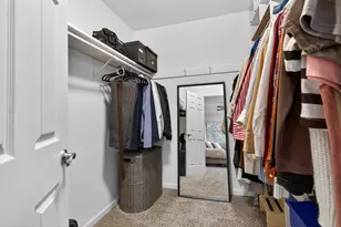 452 Minnesota Cir, Carol Stream, IL 60188 - Photo 12