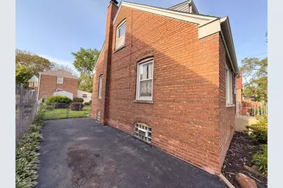 256 E 143rd Street, Dolton, IL 60419 - Photo 12