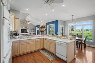 918 Melody Hills Dr, Fulton, IL 61252 - Photo 10