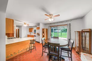 109 Selma St, Utica, IL 61373 - Photo 12