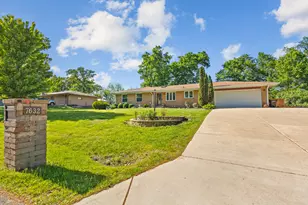 7632 Larwinn Dr, Rockford, IL 61107 - Photo 4