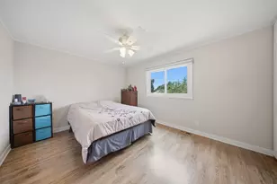 824 Oakton Ave, Romeoville, IL 60446 - Photo 10