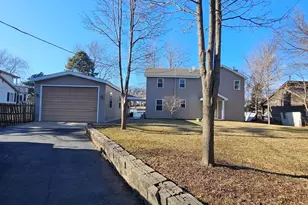 2120 Beach Dr, Fox River Grove, IL 60021 - Photo 1