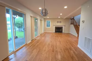 2120 Beach Dr, Fox River Grove, IL 60021 - Photo 10