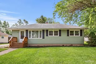 1732 Roanoak Ave, Aurora, IL 60506 - Photo 1