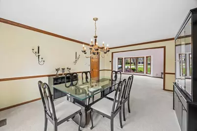 6037 Dunham Road, Downers Grove, IL 60516 - Photo 8