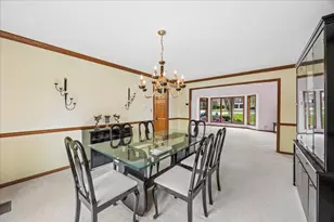 6037 Dunham Rd, Downers Grove, IL 60516 - Photo 8