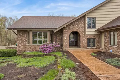 6037 Dunham Road, Downers Grove, IL 60516 - Photo 2