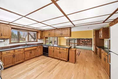 6037 Dunham Road, Downers Grove, IL 60516 - Photo 10