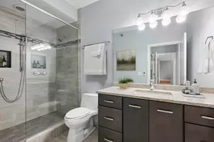 421 W Huron St, Chicago, IL 60654 - Photo 16