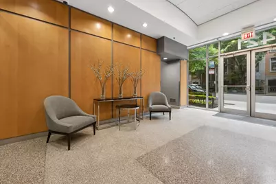 421 W Huron Street #1309, Chicago, IL 60654 - Photo 2