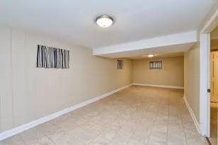 1706 E Liberty Dr, Wheaton, IL 60187 - Photo 14