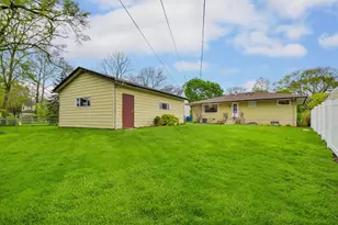 1706 E Liberty Dr, Wheaton, IL 60187 - Photo 16