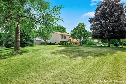 2208 Algonquin Road, Fox River Grove, IL 60021 - Photo 6